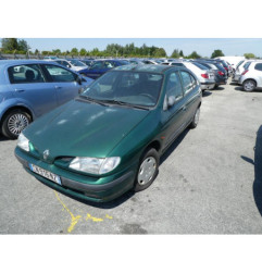 Moteur essuie glace arriere RENAULT MEGANE 1