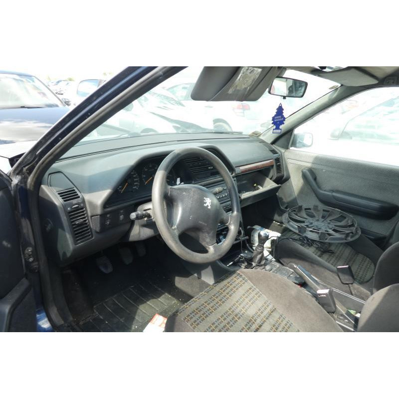 Serrure avant droit PEUGEOT 605 Photo n°4