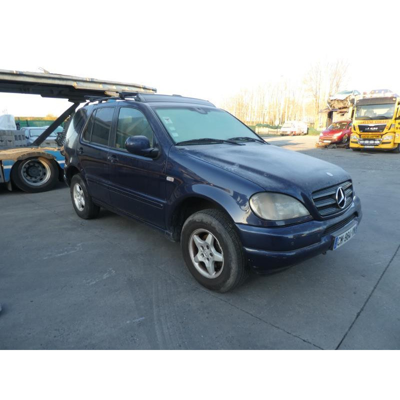 Avertisseur/Klaxon MERCEDES CLASSE M 163 Photo n°8