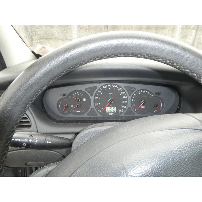 Poignee interieur arriere droit CITROEN C5 1 Photo n°11