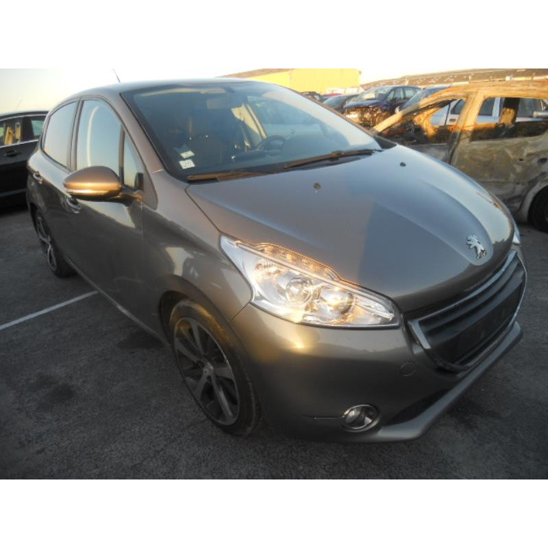 Rampe injection PEUGEOT 208 1 Photo n°6
