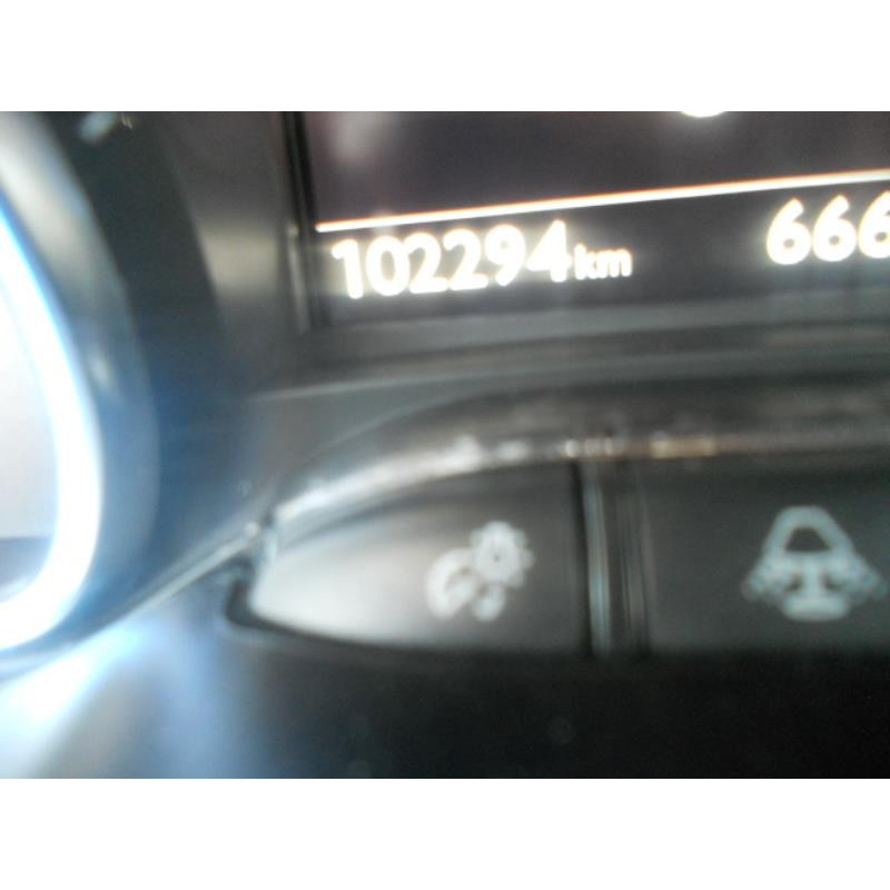 Rampe injection PEUGEOT 208 1 Photo n°13