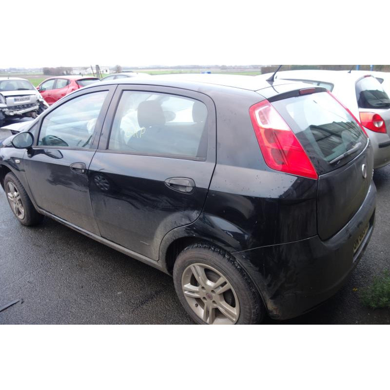 Alternateur FIAT GRANDE PUNTO Photo n°8