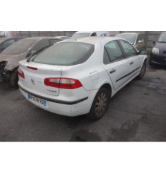 Calandre RENAULT LAGUNA 2