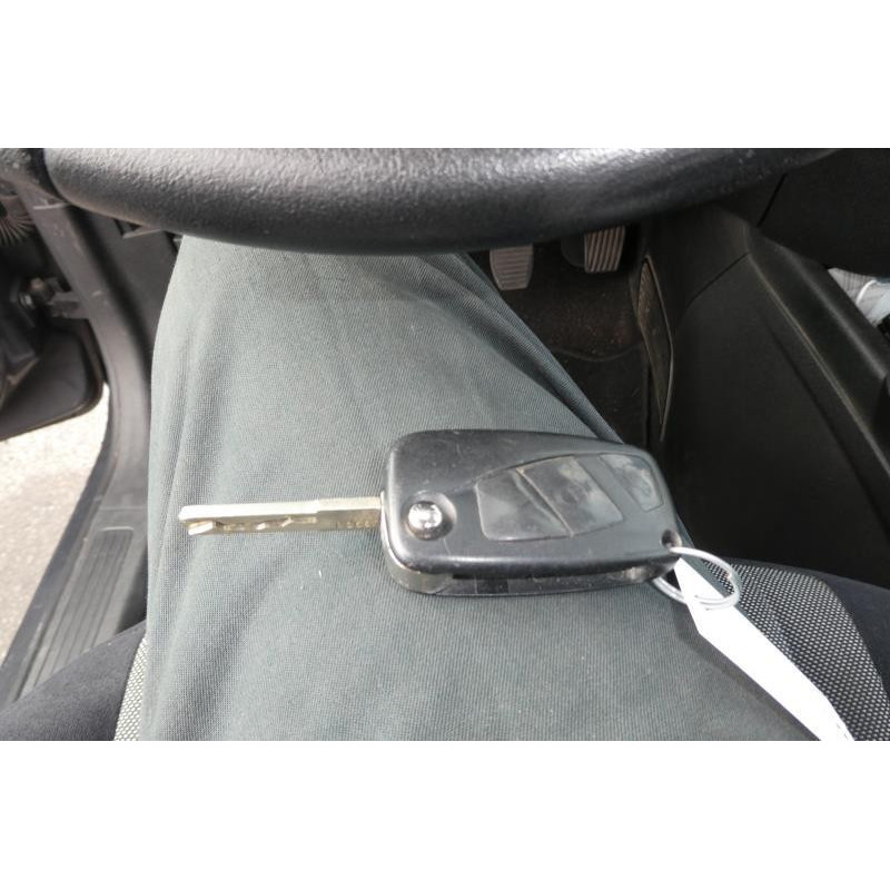 Serrure avant droit FIAT GRANDE PUNTO Photo n°6