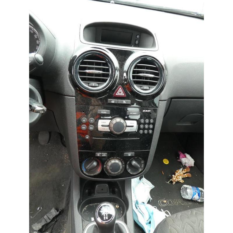 Pare soleil droit OPEL CORSA D Photo n°9