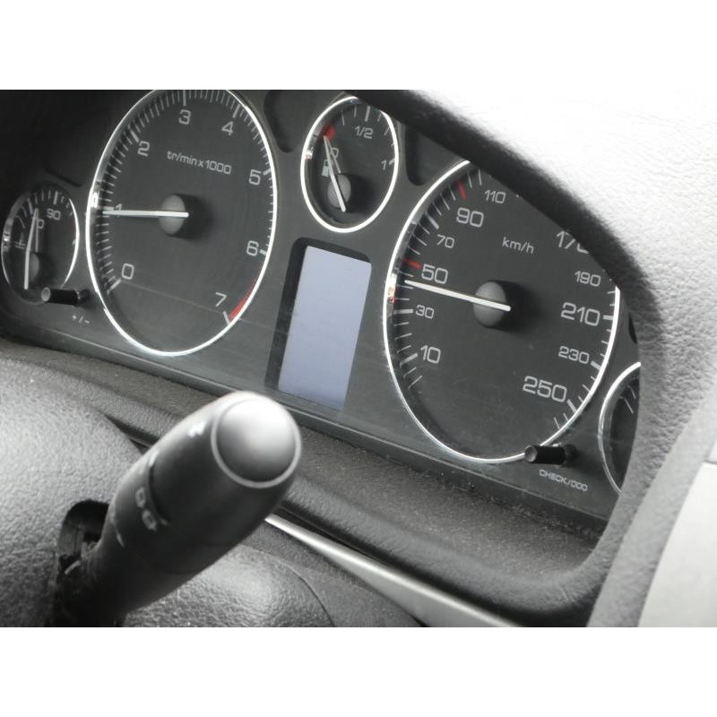 Porte avant droit PEUGEOT 407 Photo n°4