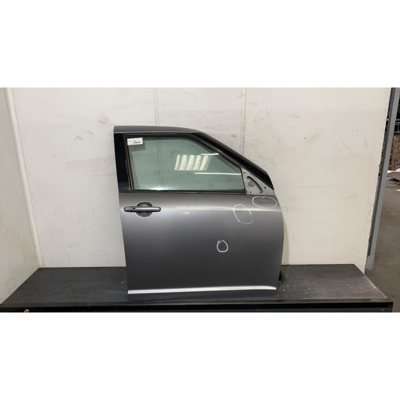 Porte avant droit SUZUKI SWIFT 3 Photo n°3