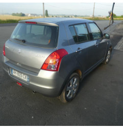 Porte avant droit SUZUKI SWIFT 3