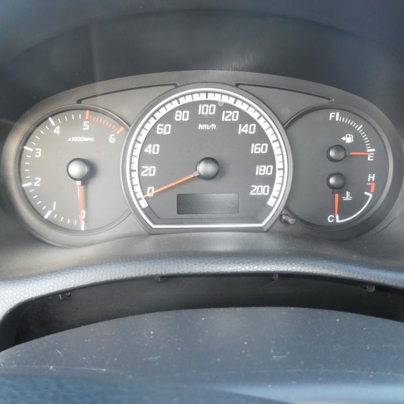 Porte avant droit SUZUKI SWIFT 3 Photo n°13