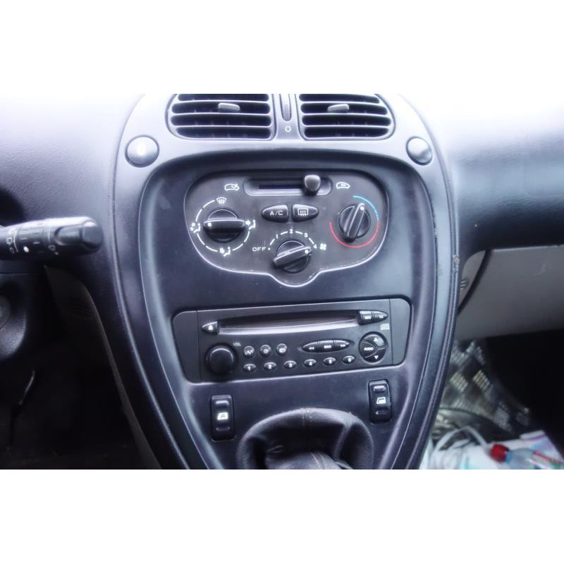 Face avant CITROEN XSARA PICASSO Photo n°11