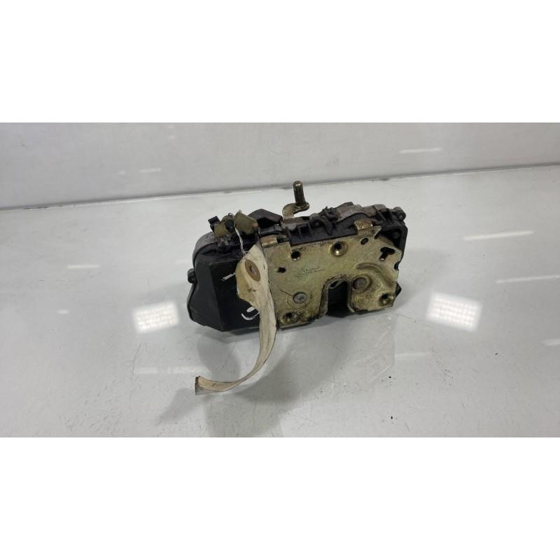 Serrure avant droit CITROEN XSARA PICASSO Photo n°1