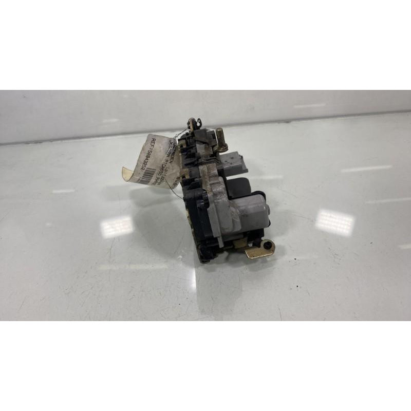 Serrure avant droit CITROEN XSARA PICASSO Photo n°3