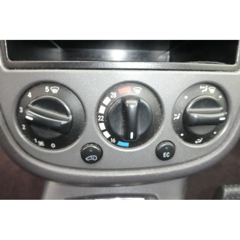 Retroviseur gauche MERCEDES CLASSE A 168 Photo n°11