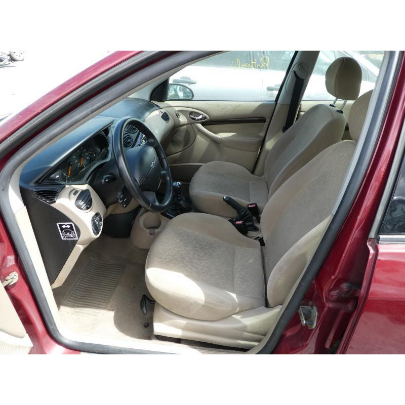 Feu arriere principal droit (feux) FORD FOCUS 1 Photo n°4