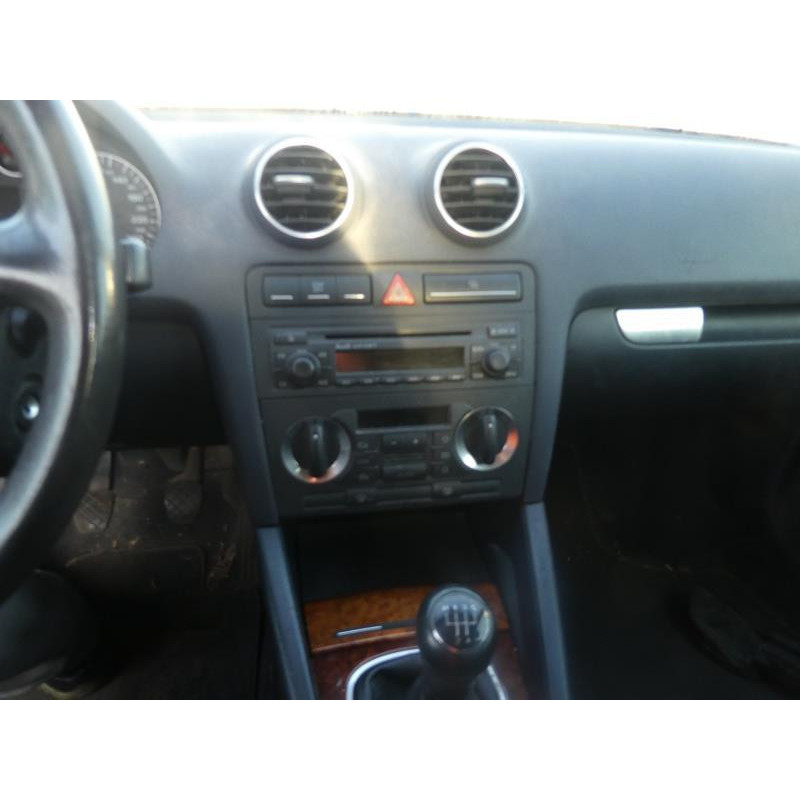 Pretensionneur de ceinture avant gauche AUDI A3 2 Photo n°5
