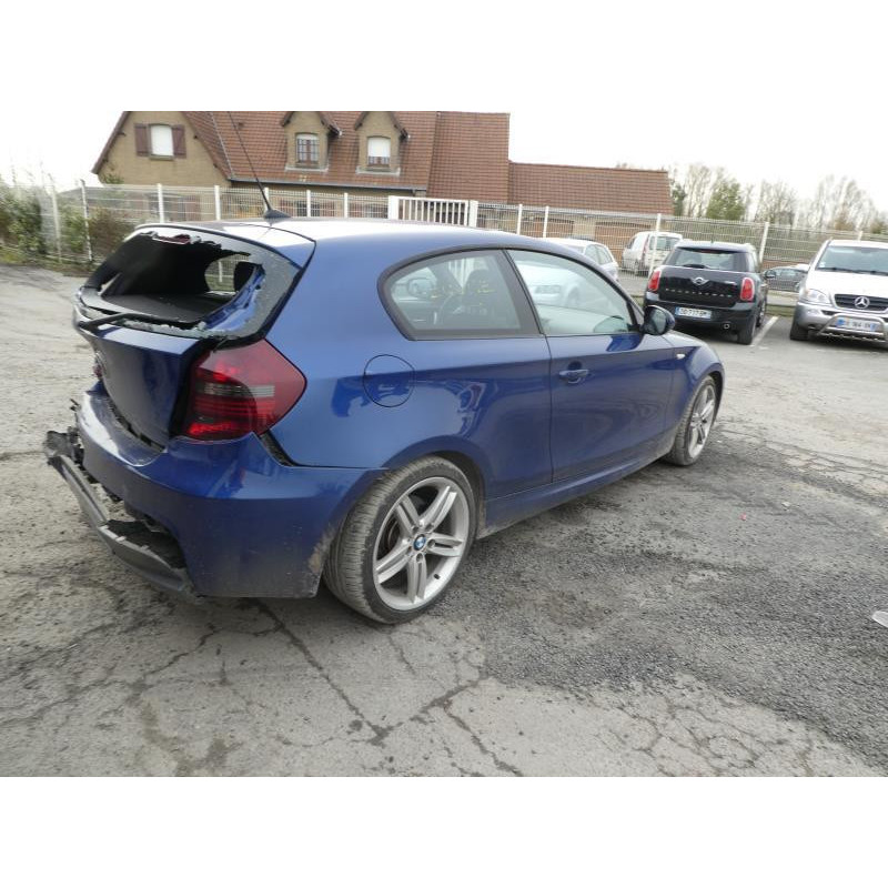 Verin de coffre BMW SERIE 1 E81 Photo n°10