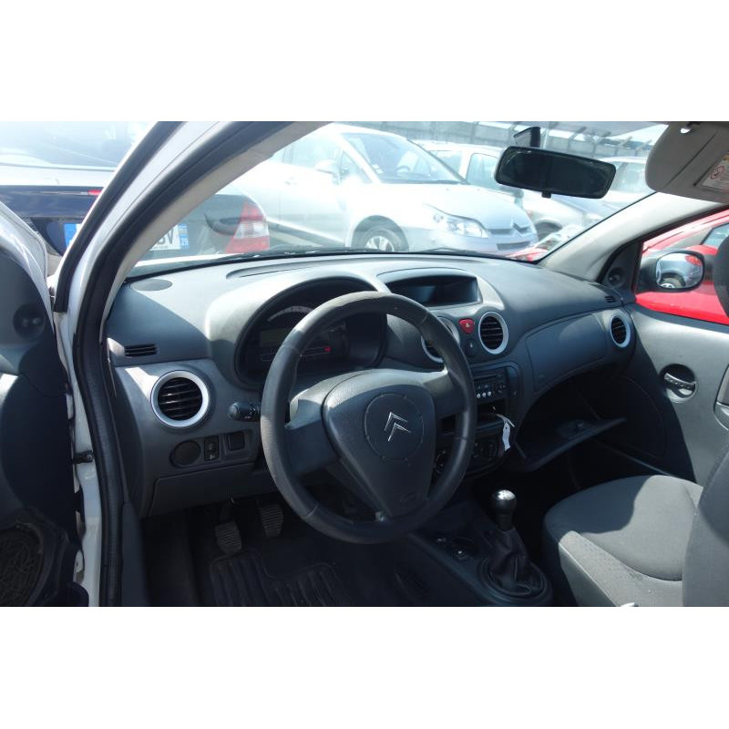 Porte avant droit CITROEN C2 Photo n°10