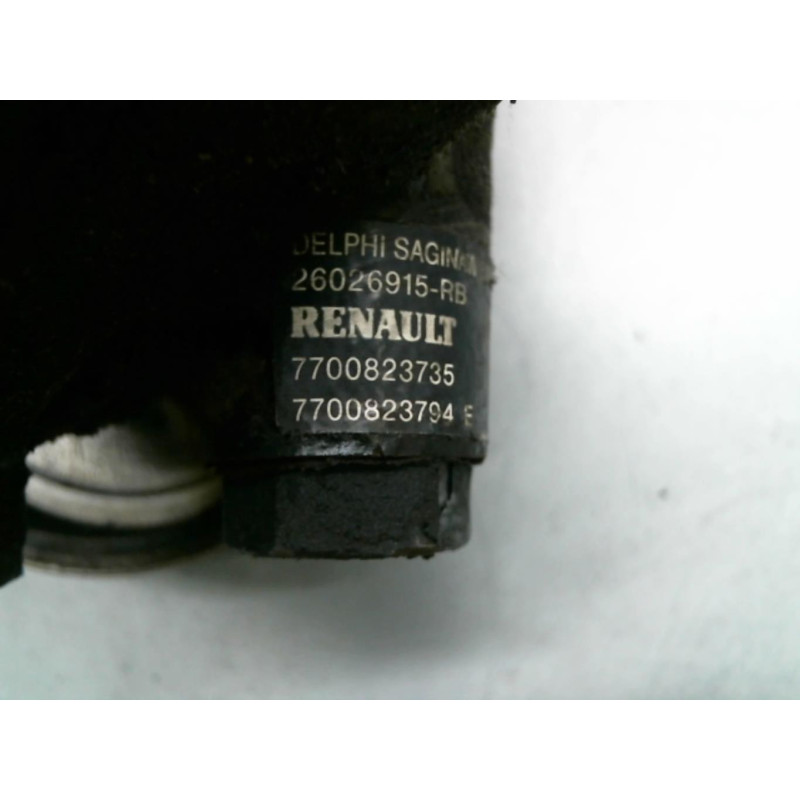 Pompe de direction RENAULT LAGUNA 1 Photo n°2