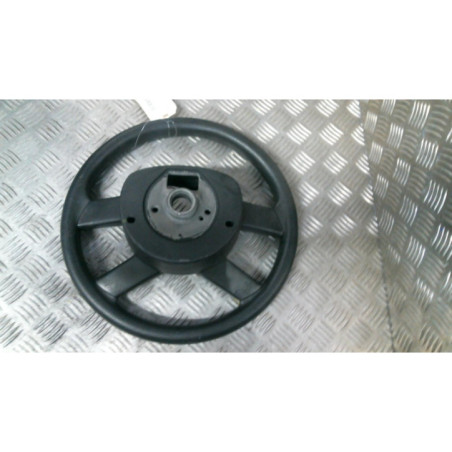 Volant VOLKSWAGEN FOX Photo n°1