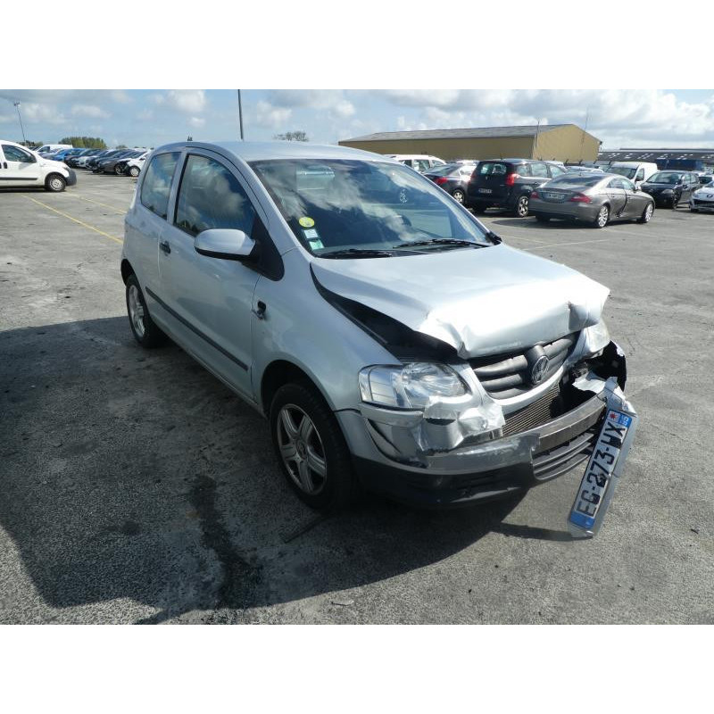 Volant VOLKSWAGEN FOX Photo n°6