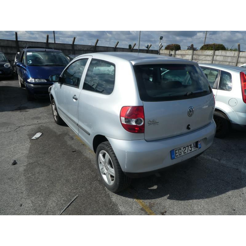 Volant VOLKSWAGEN FOX Photo n°11
