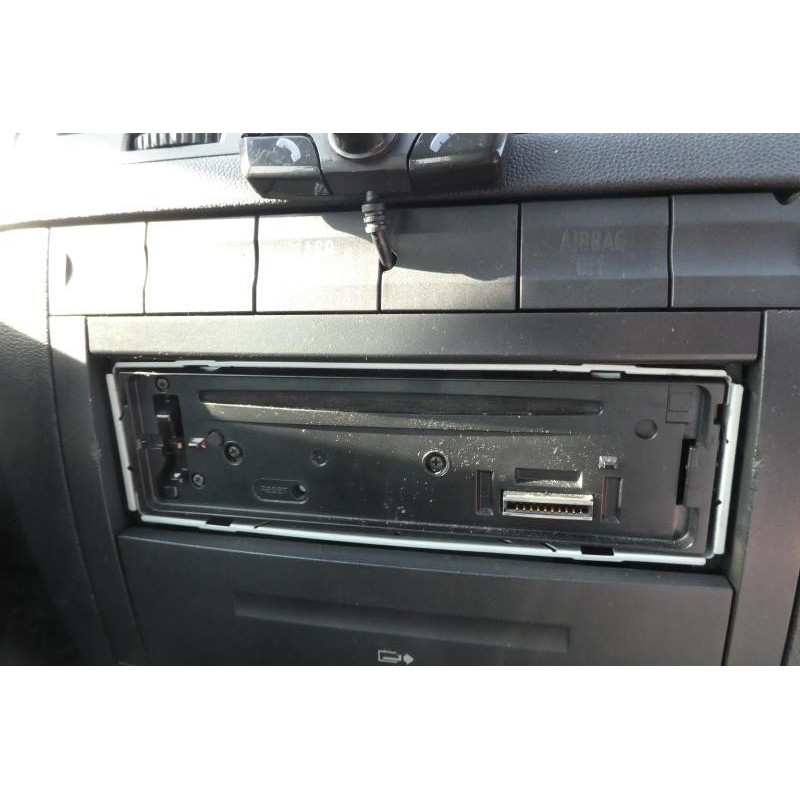 Trappe d'essence SKODA FABIA 1 Photo n°3