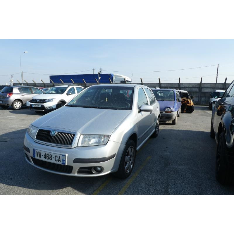 Trappe d'essence SKODA FABIA 1 Photo n°8