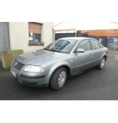 Serrure avant droit VOLKSWAGEN PASSAT 4
