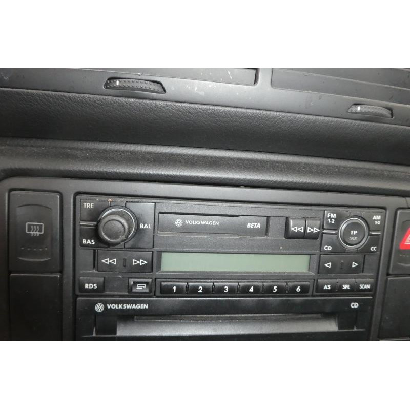 Serrure avant droit VOLKSWAGEN PASSAT 4 Photo n°10