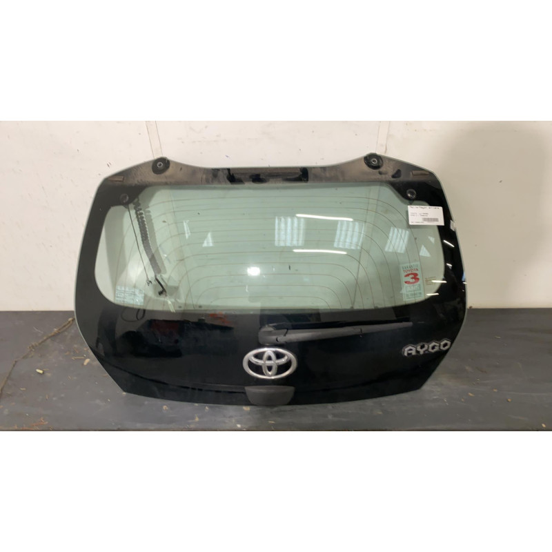 Malle/Hayon arriere TOYOTA AYGO 2 Photo n°2