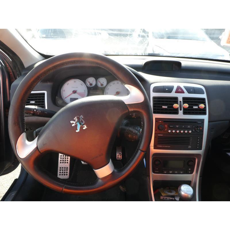Porte arriere gauche PEUGEOT 307 Photo n°16