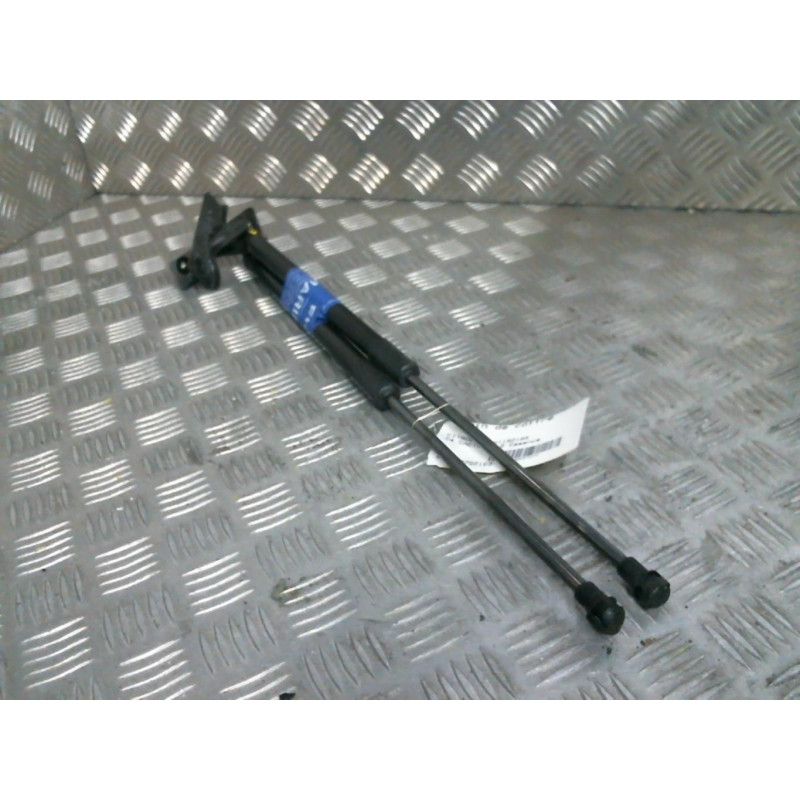 Verin de coffre CITROEN C4 CACTUS Photo n°1
