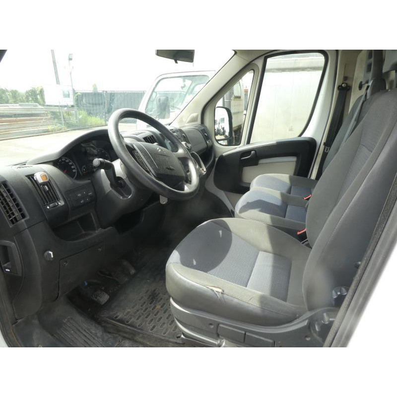 Leve vitre electrique avant gauche CITROEN JUMPER 3 Photo n°9