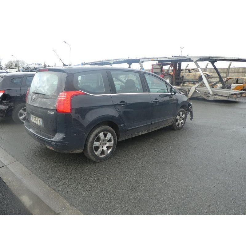 Planche de bord complete PEUGEOT 5008 1 Photo n°5