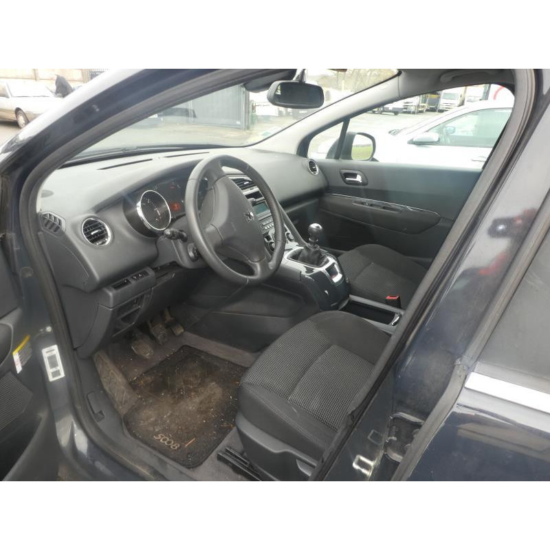 Planche de bord complete PEUGEOT 5008 1 Photo n°7