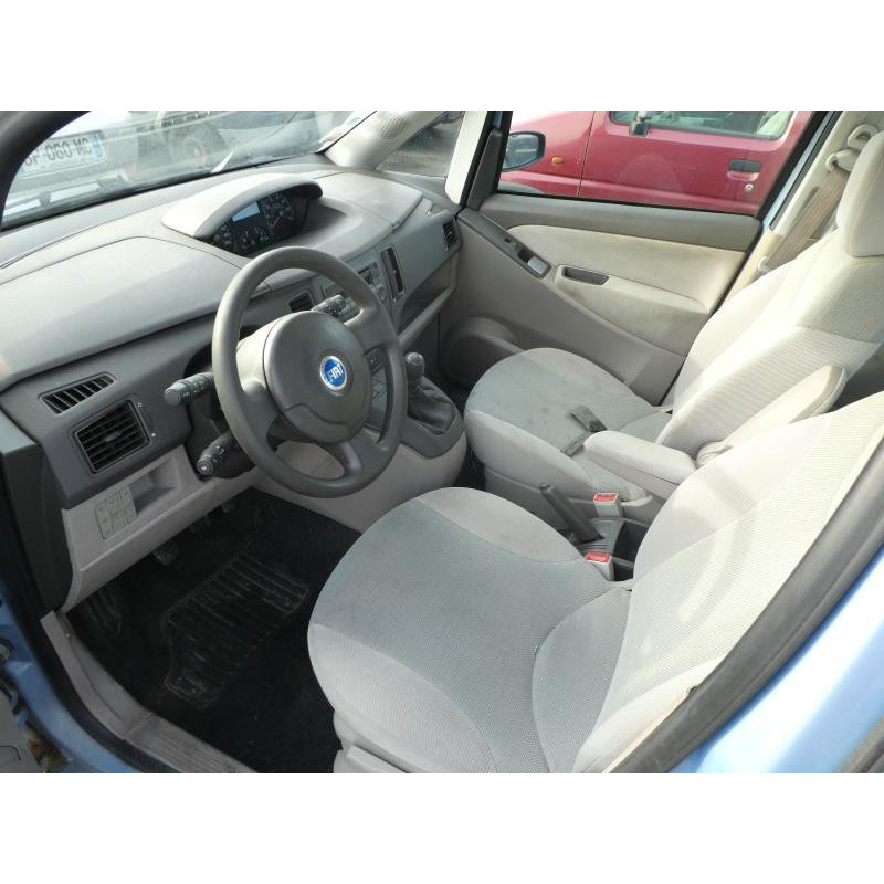 Porte avant gauche FIAT IDEA Photo n°11