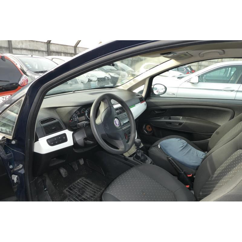 Moteur FIAT GRANDE PUNTO Photo n°9