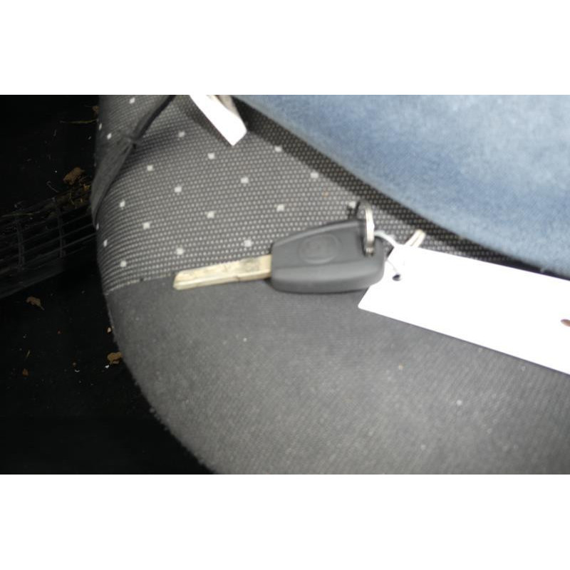 Moteur FIAT GRANDE PUNTO Photo n°11