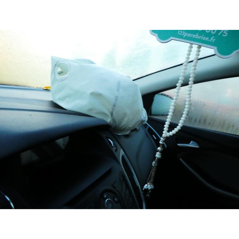 Malle/Hayon arriere FORD FOCUS 3 Photo n°4