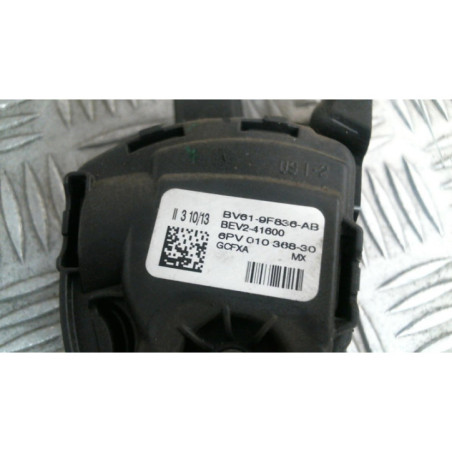 Pedale d'accelerateur FORD FOCUS 3 Photo n°1