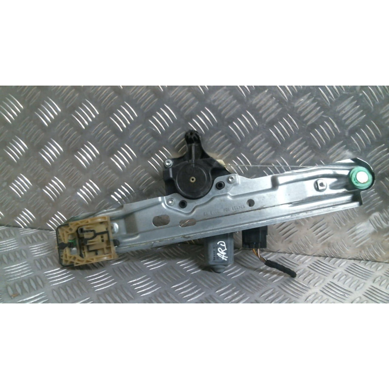 Leve vitre electrique arriere droit FORD FOCUS 3 Photo n°1