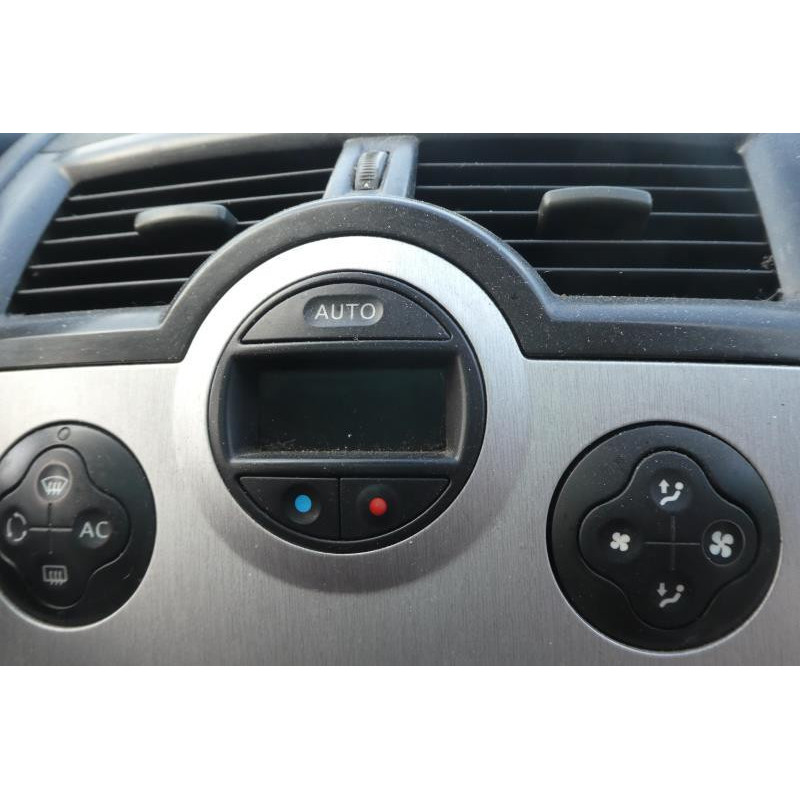 Porte avant gauche RENAULT MEGANE 2 Photo n°4