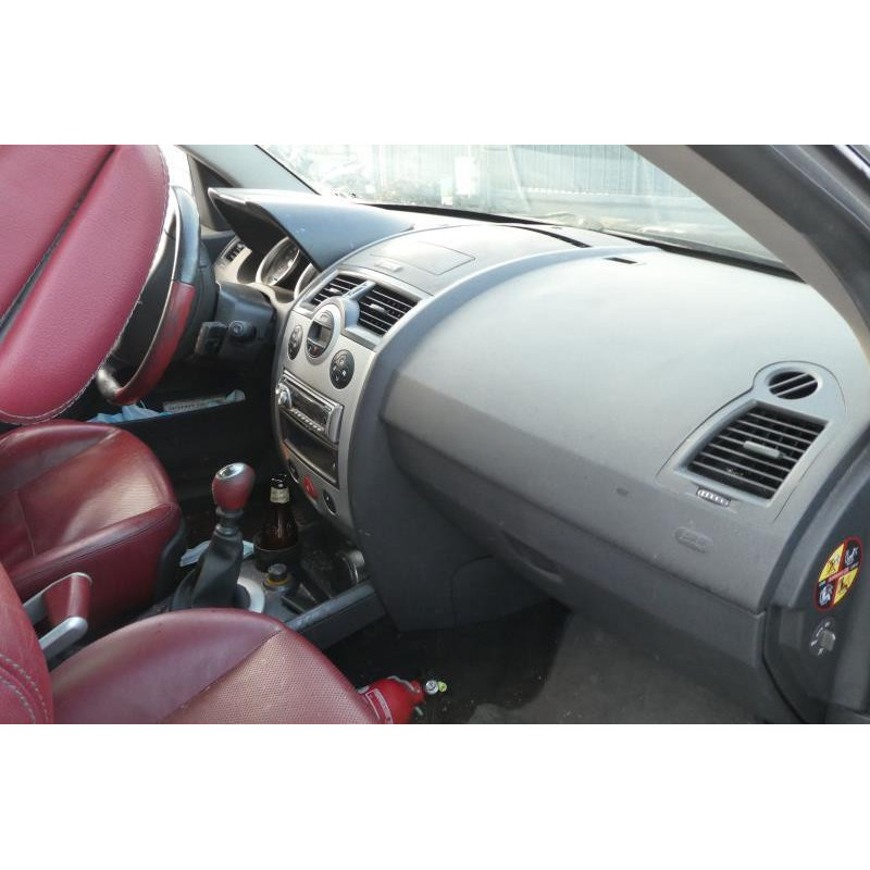 Porte avant gauche RENAULT MEGANE 2 Photo n°8