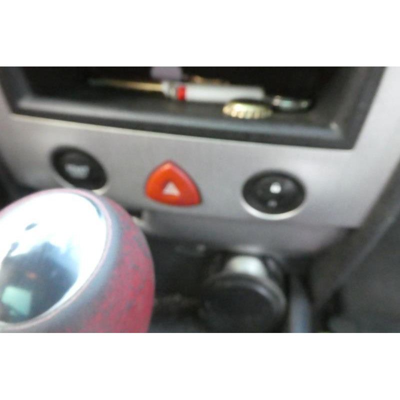 Porte avant gauche RENAULT MEGANE 2 Photo n°10