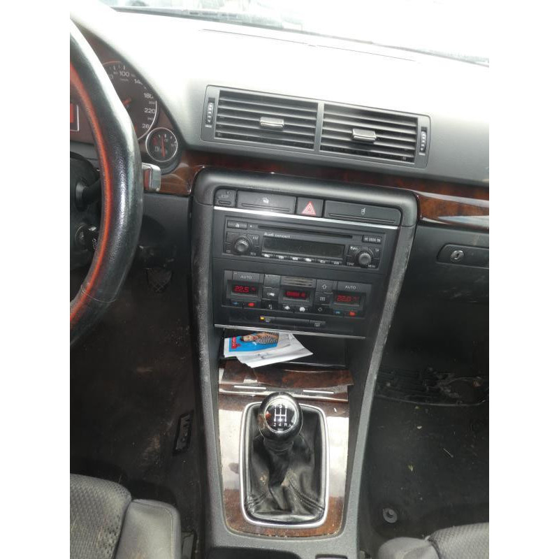 Porte arriere droit AUDI A4 2 Photo n°7