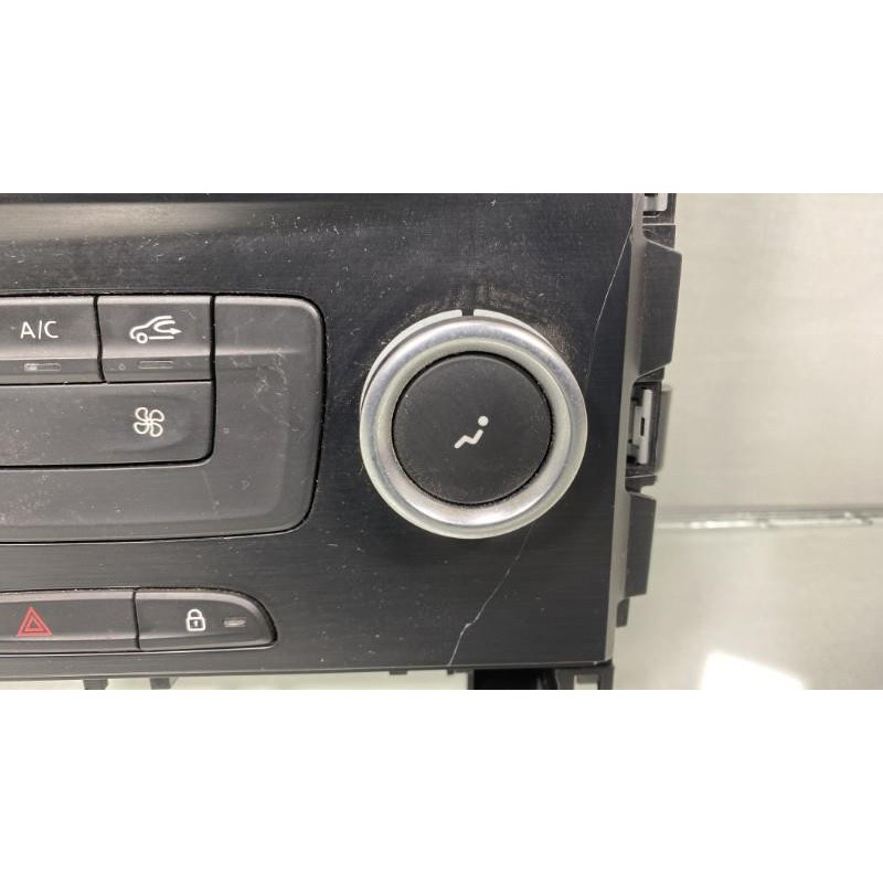 Commande chauffage RENAULT MEGANE 4 Photo n°3