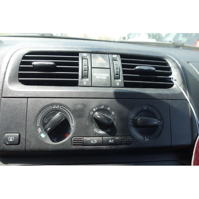 Renfort pare choc avant (traverse) SKODA FABIA 2 Photo n°8