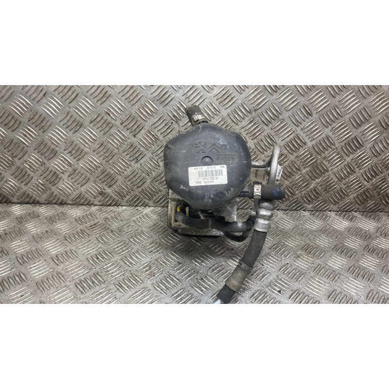 Pompe de direction CITROEN C5 2 Photo n°1
