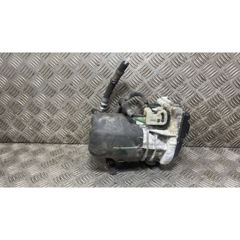 Pompe de direction CITROEN C5 2 Photo n°3
